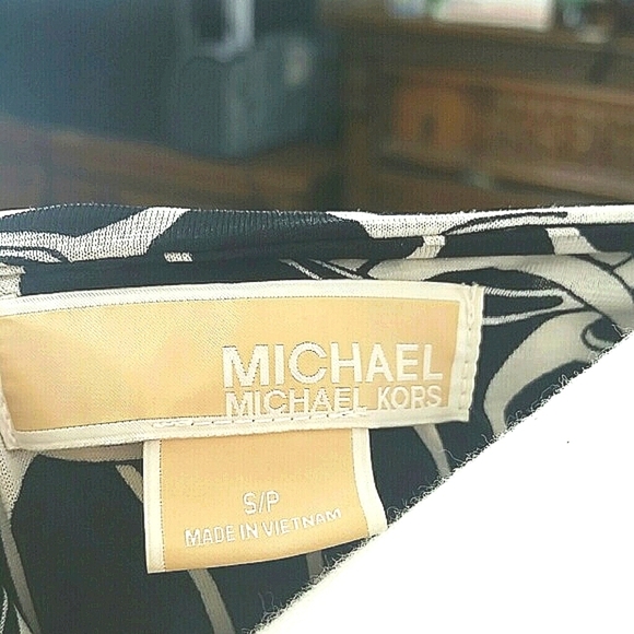 Michael Kors Dress black white Chain Maile Print midi long sleeve Stretchy Small - Picture 4 of 6